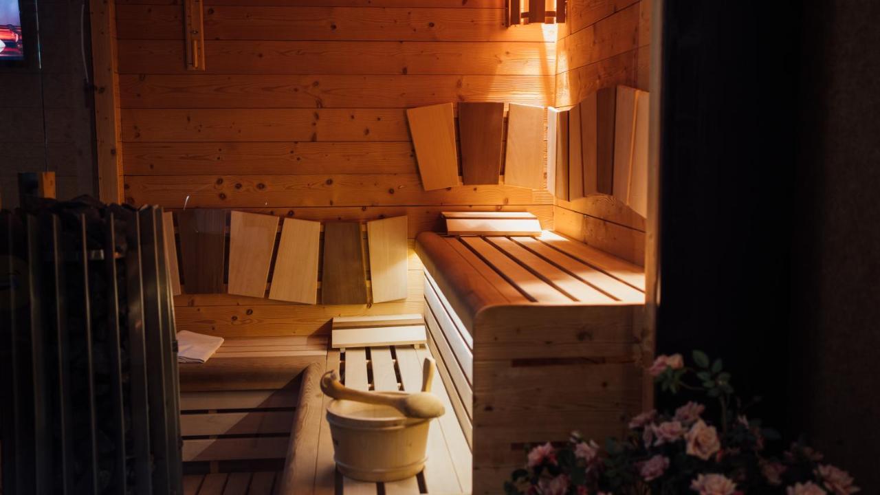 Hôtel Wellness Relax - Luxusni à Prague Extérieur photo
